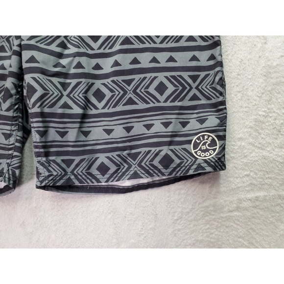 Life is Good Board Shorts Men Size 40 Gray Aztec Print Polyester Logo Drawstring - Picture 3 of 8